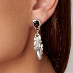 NWT Uno de 50 Look at Me Purple Earrings